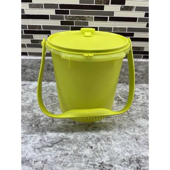 Tupperware Jumbo Canister 5L Yellow/Green  Kitchen Beverage Push Button Handle - Picture 3 of 7
